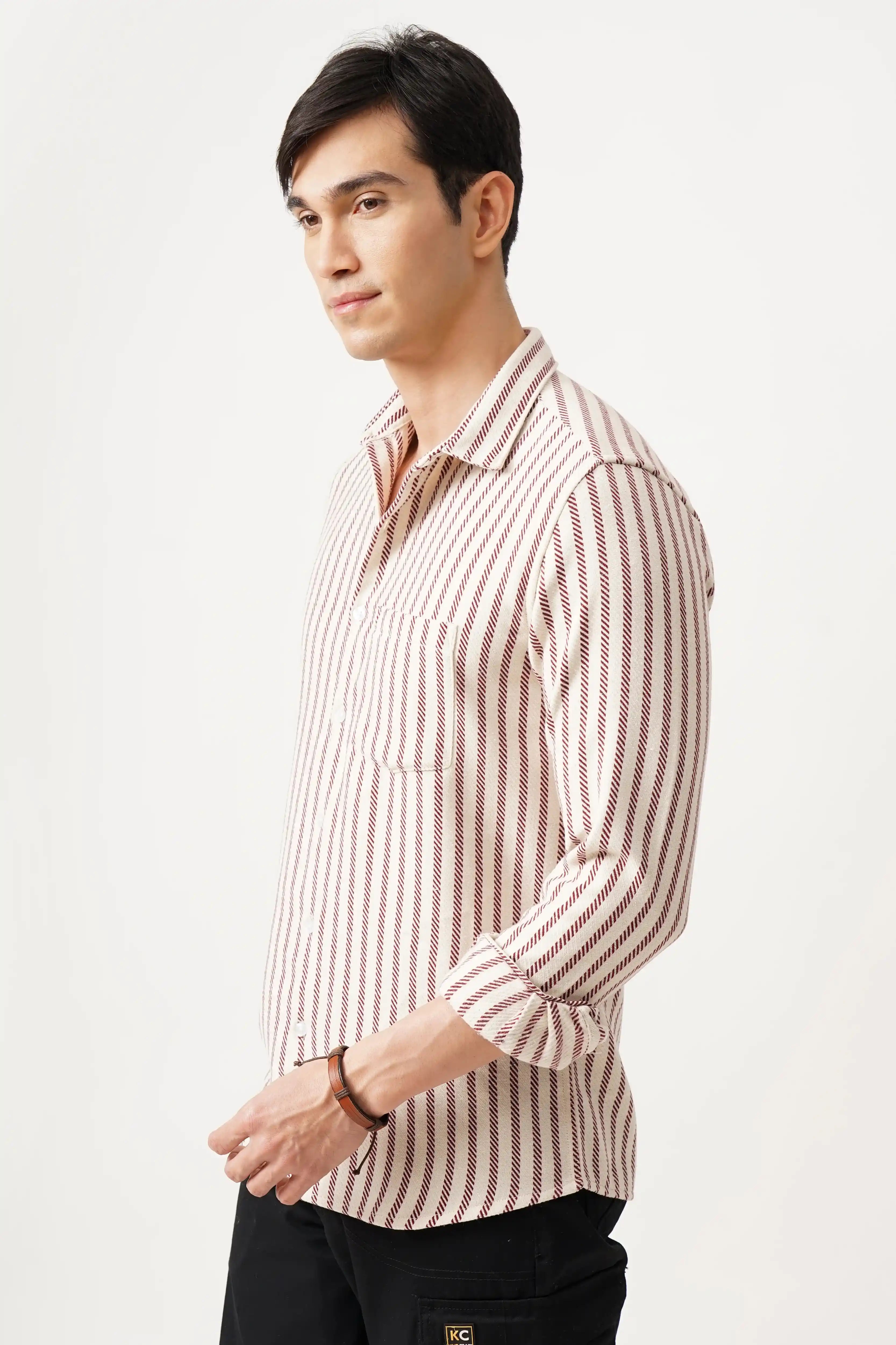 STRILUXE striped shirt with premium brush fabric and classic design, ideal for casual and formal wear.