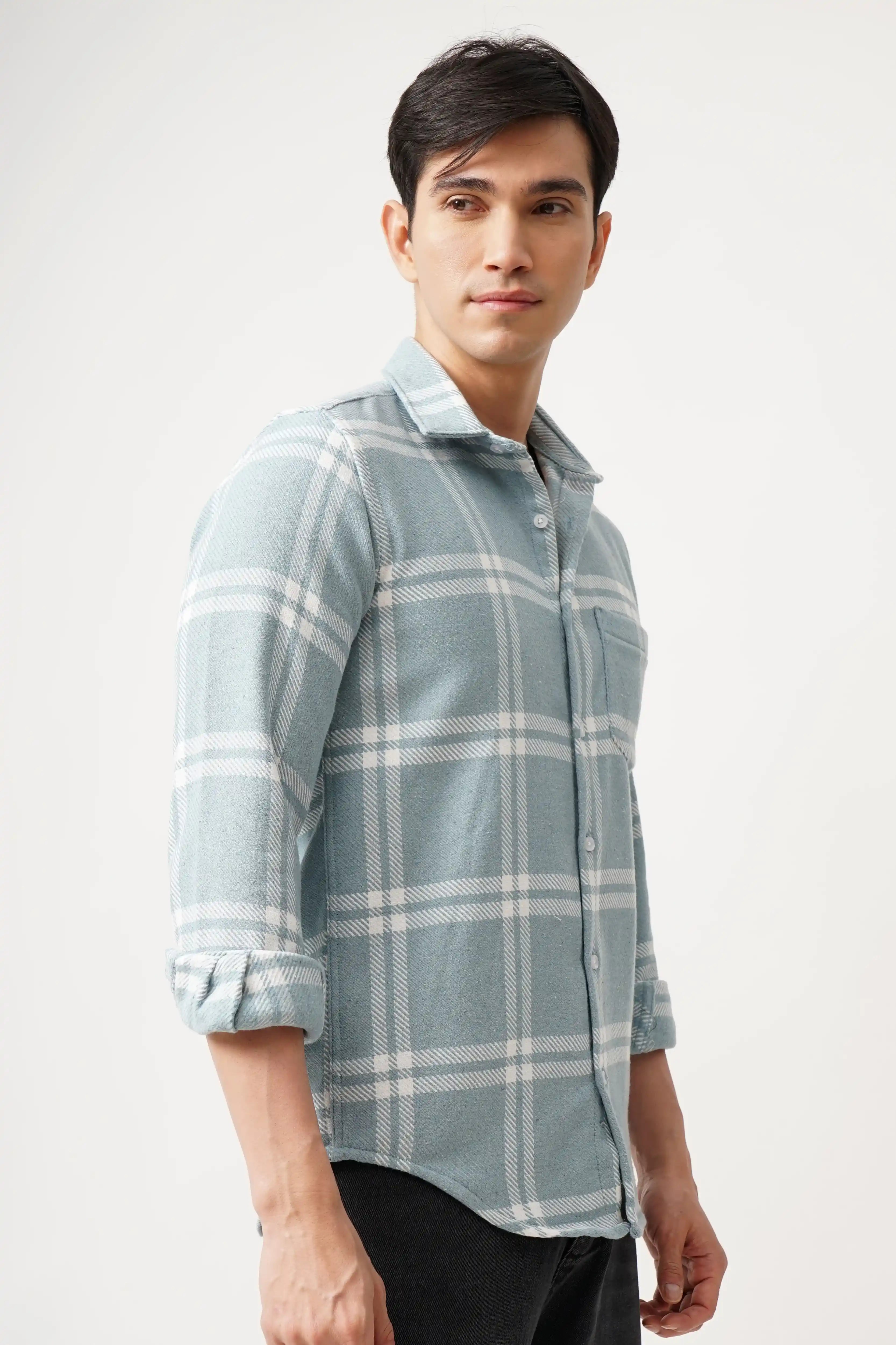 GRIDLUX BRUSH CHECK SHIRT in premium cotton with timeless check pattern, comfort fit.