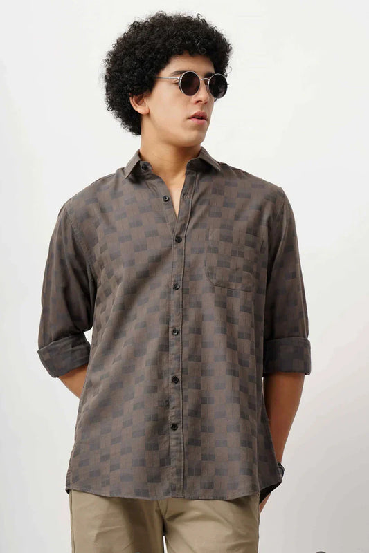 BAIGE JACQUARD SHIRT worn by a person with rolled-up sleeves.