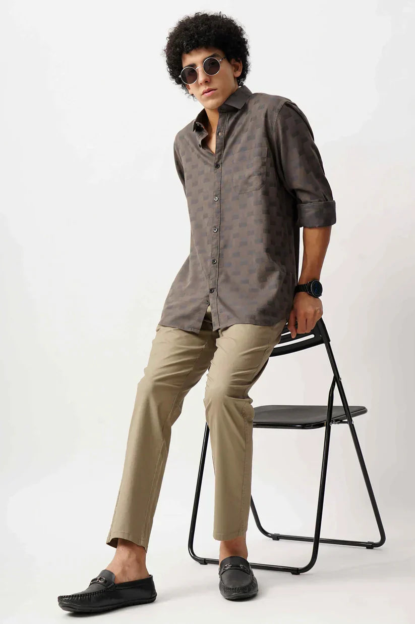 BAIGE JACQUARD SHIRT on model with sunglasses and beige pants