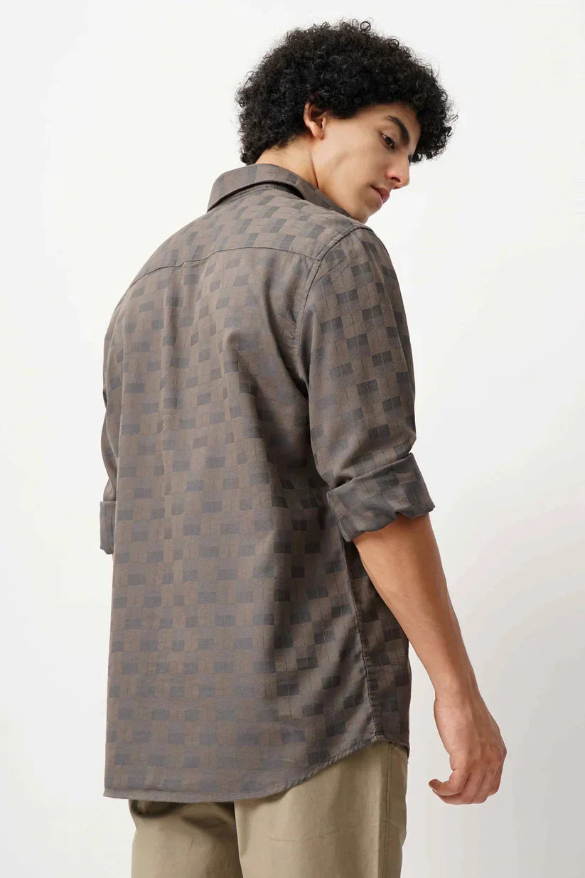 BAIGE JACQUARD SHIRT in gray checkered pattern worn by model.