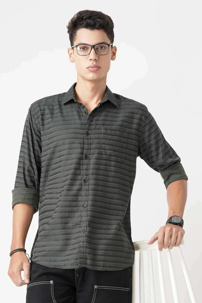 Dark green striped shirt for men made of 100% cotton fabric.