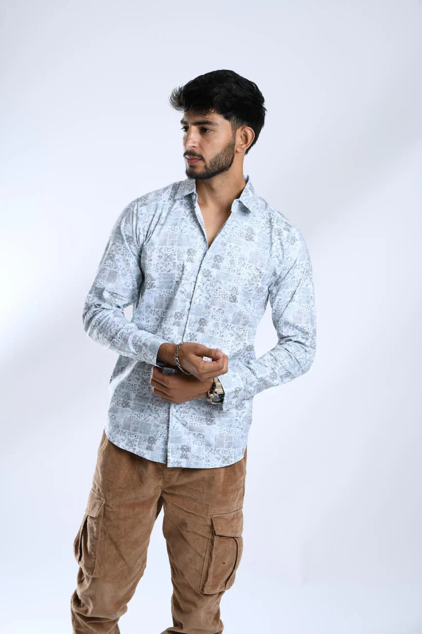 Flower green printed shirt for men in 100% cotton fabric.