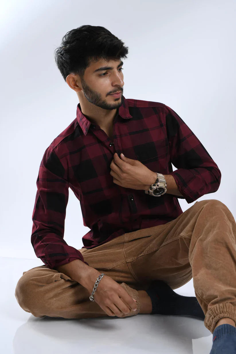 Ruby Noir check shirt for men in 100% cotton.