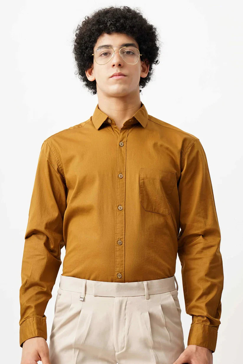 Tan minimalist shirt made of 100% cotton for men.